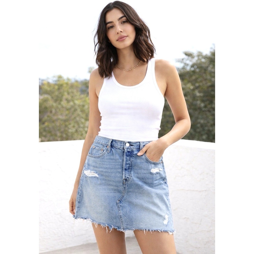Levis Premium Denim Mini Skirt Button Fly Raw Hem Blue SZ 32
